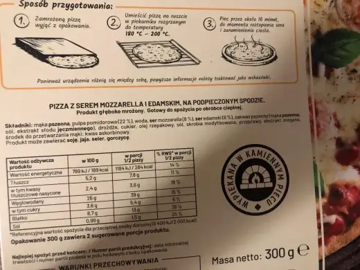Jak piec pizzę w piekarniku, by była chrupiąca?